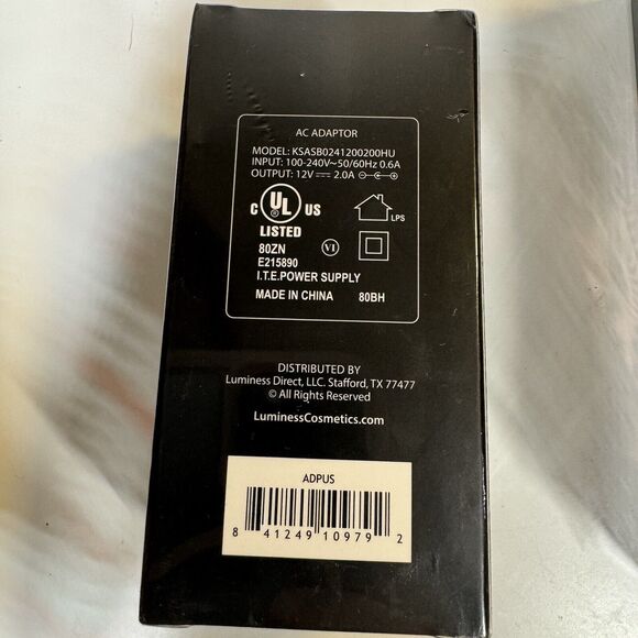 Luminess Air Icon Airbrush System LI-300RGT With AC Adapter New & Sealed - Picture 6 of 7